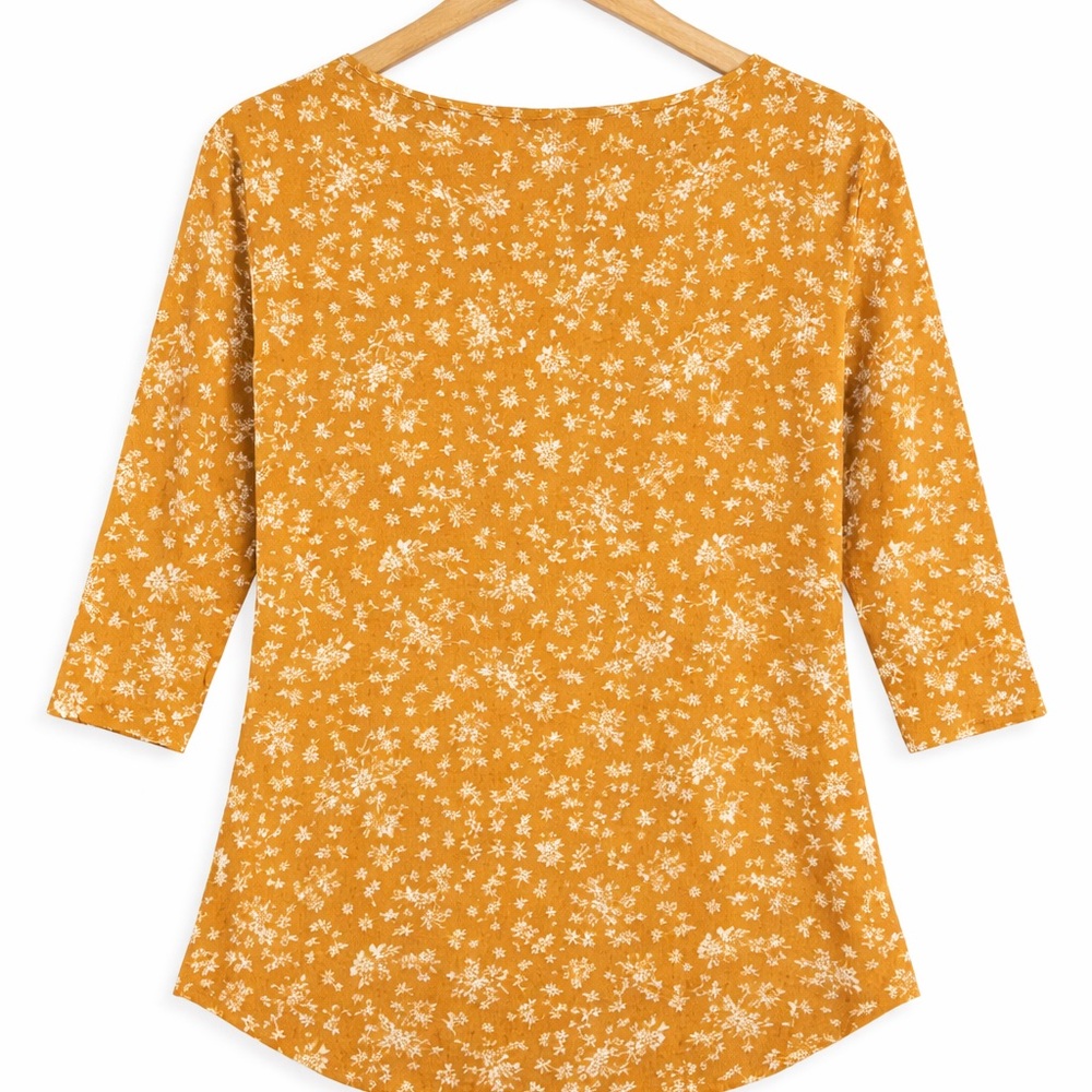 Chic Floral Long Sleeve Top in Mustard